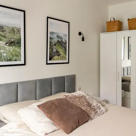 Główny - Parking, Workspace - By Rentujemy *